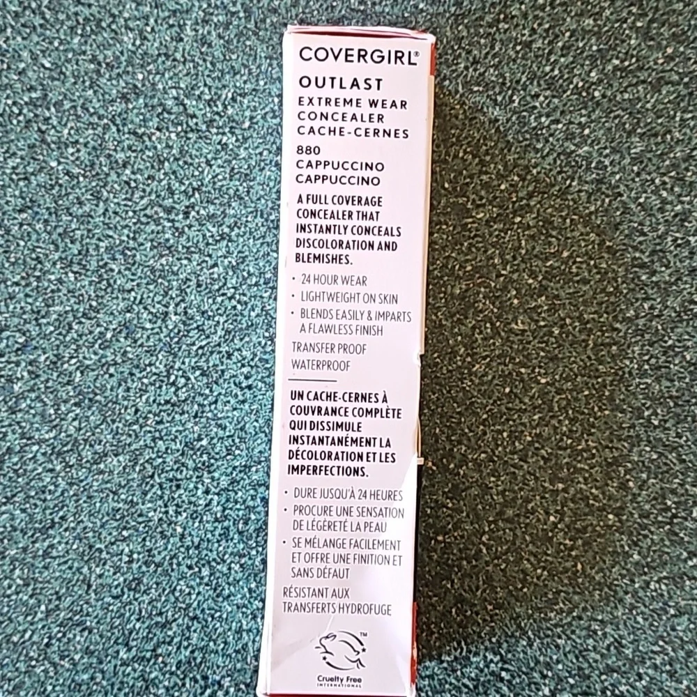 Cover girl Outlast extreme wear concealer
